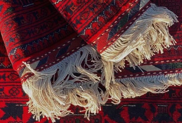 Professional Oriental rug cleaning service – deep-cleaning and stain removal for Persian, Turkish, and antique rugs